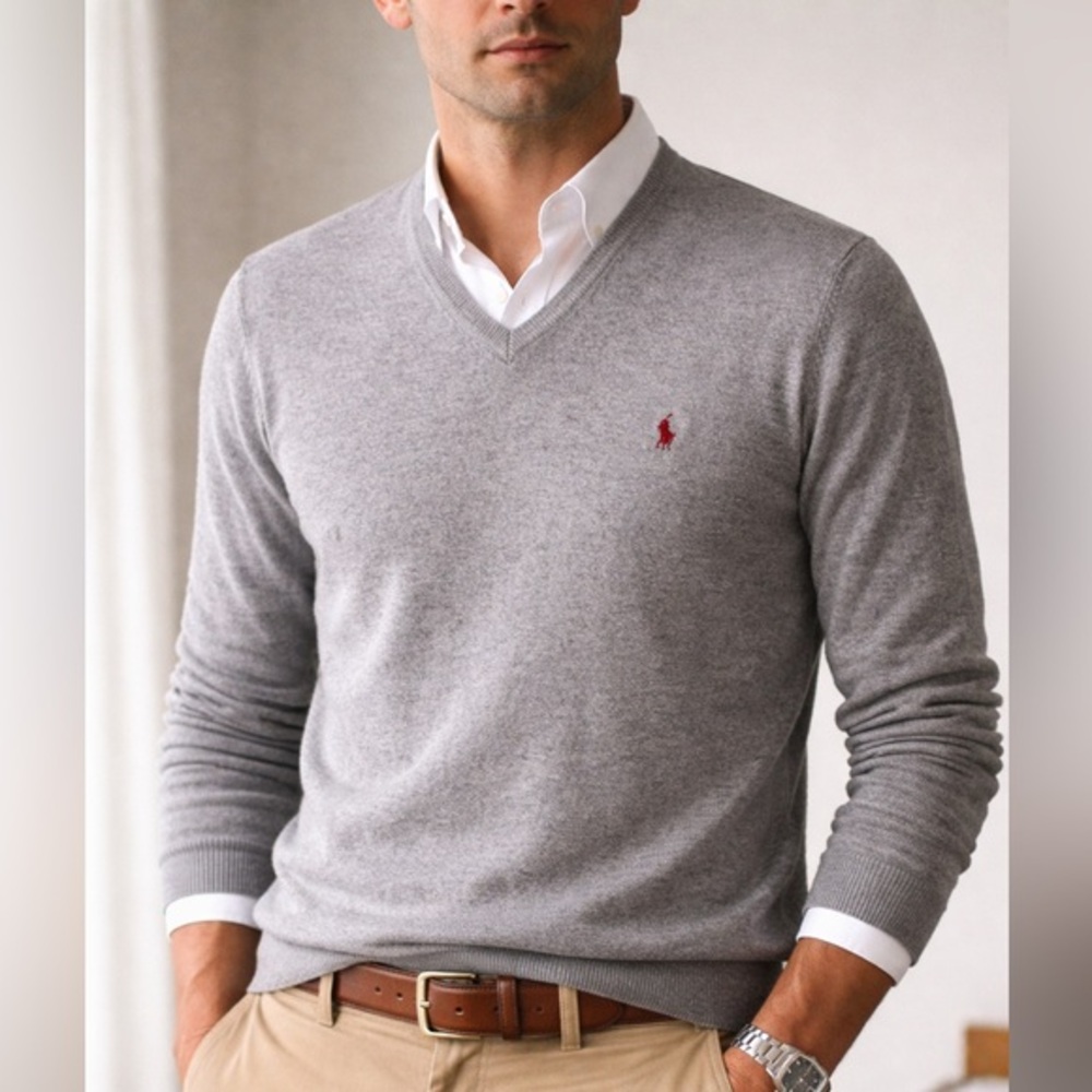 Polo Ralph Lauren 100% Merino Wool Gray V-Neck Sweater Medium Classic Preppy
